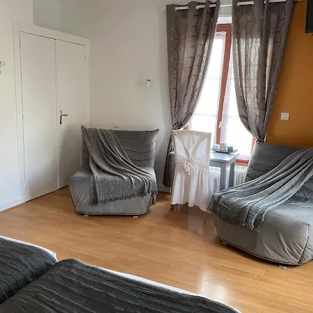 A L'aube Des Volcans 3* Charbonnières-les-Vieilles