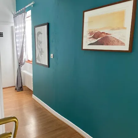 A L'aube Des Volcans