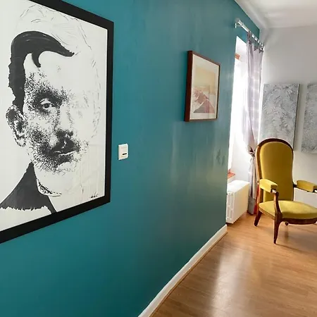 Πανσιόν A L'aube Des Volcans Charbonnières-les-Vieilles