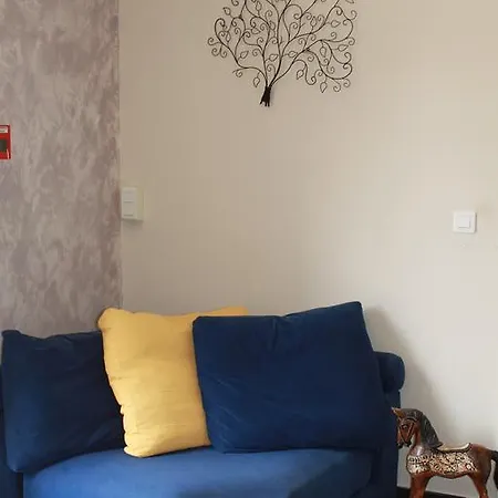 Πανσιόν A L'aube Des Volcans