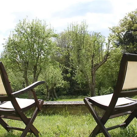 A L'aube Des Volcans Charbonnières-les-Vieilles